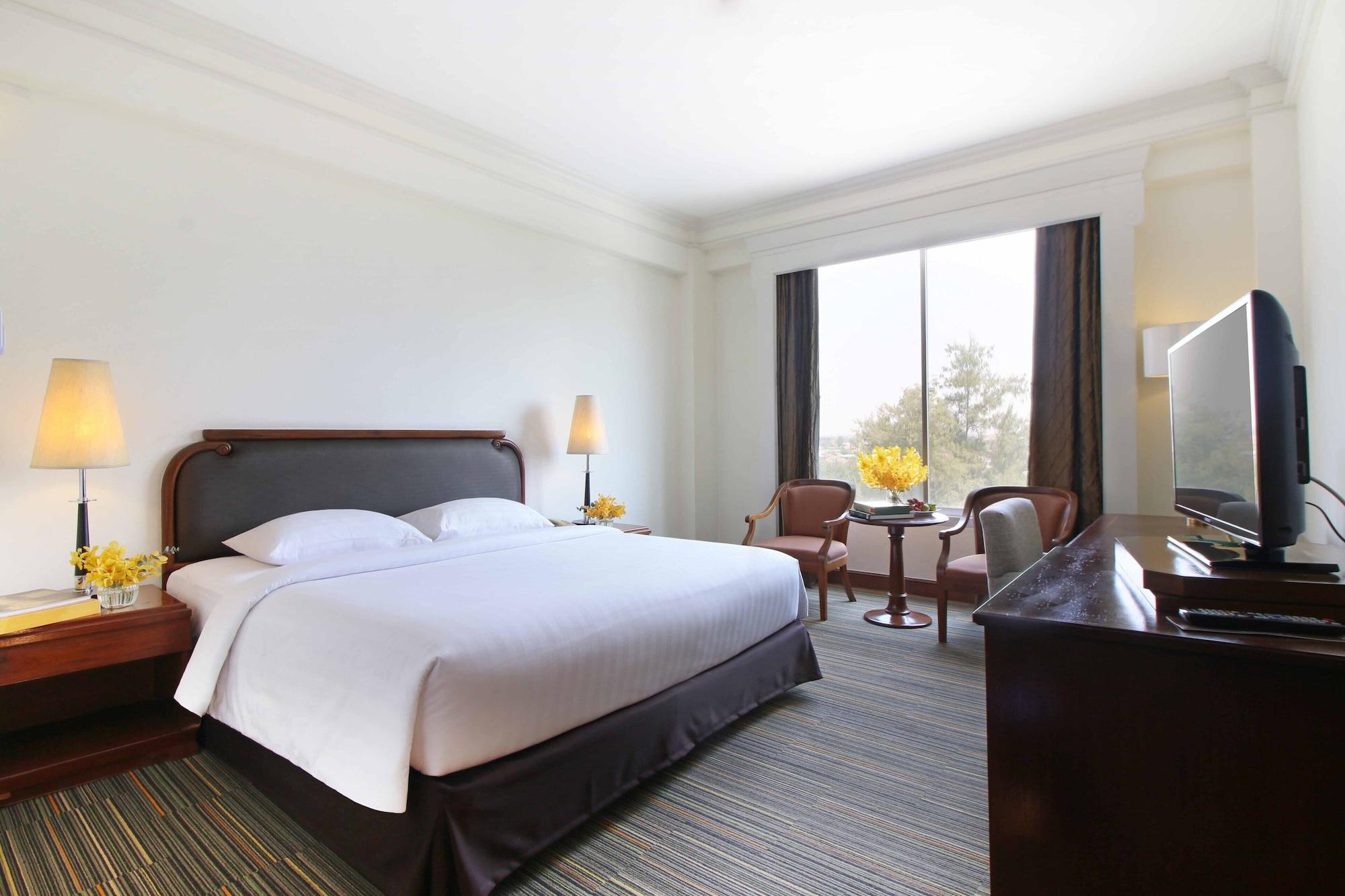 The Imperial Hotel & Convention Centre Korat Nakhonratchasima Εξωτερικό φωτογραφία